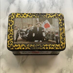 RARE Vintage Namennayo Perlorian Cats Satoru Tsuda from Japan - Tin box